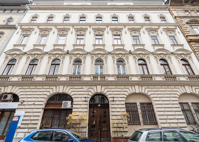 Infinite Impressions Budapest